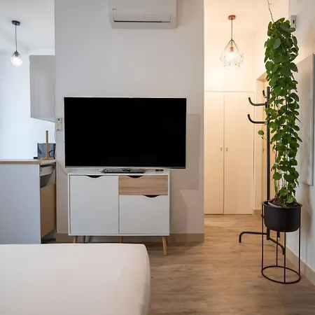 Apartment Guestready - A Peaceful Near The Marina Nice