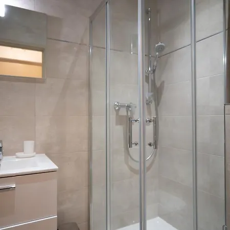 Guestready - A Peaceful Near The Marina דירה *